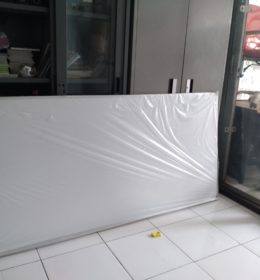 papan tulis whiteboard gantung